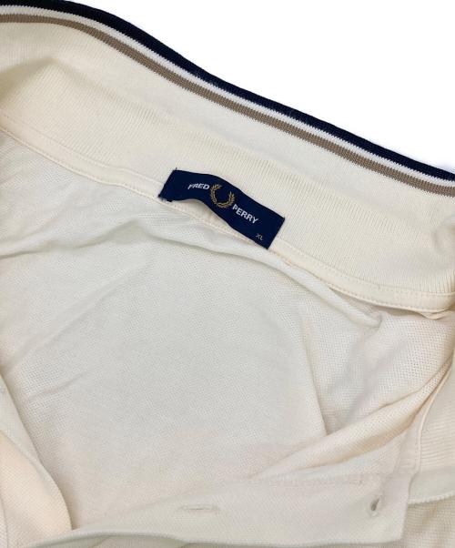 FRED PERRY（フレッドペリー）FRED PERRY (フレッドペリー) ポロシャツ ホワイト サイズ:XLの古着・服飾アイテム