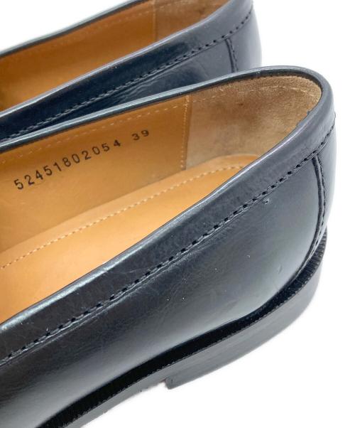 UNLINE（アンライン）UNLINE (アンライン) コインローファー ブラック サイズ:39（24.5cm相当）の古着・服飾アイテム