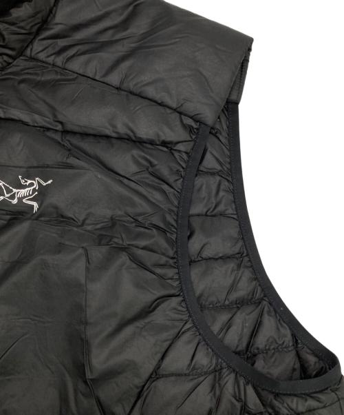 ARC'TERYX（アークテリクス）ARC'TERYX (アークテリクス) CERIUM SL VEST ブラック サイズ:Mの古着・服飾アイテム