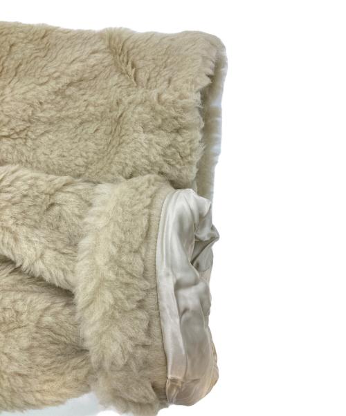 AURALEE（オーラリー）AURALEE (オーラリー) SHETLAND WOOL BOA BIG BLOUSON ベージュの古着・服飾アイテム