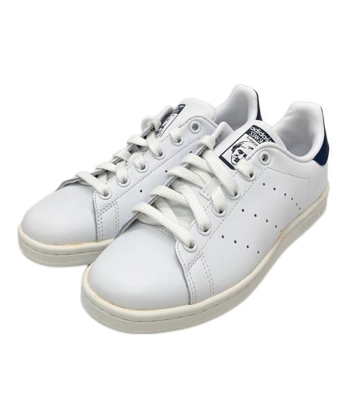 adidas（アディダス）adidas (アディダス) ローカットスニーカー ホワイト サイズ:22ｃｍ 未使用品の古着・服飾アイテム