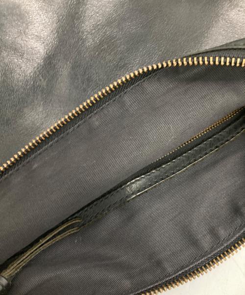 SLOW（スロウ）SLOW (スロウ) レザーショルダーバッグ ブラック サイズ:下記参照　の古着・服飾アイテム