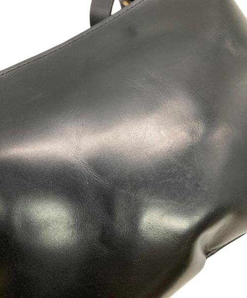 SLOW（スロウ）SLOW (スロウ) herbie latch shoulder bag ブラックの古着・服飾アイテム