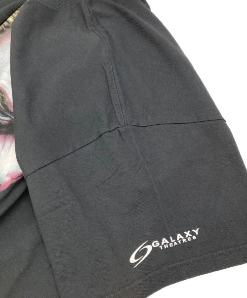 THE DARK KNIGHT（ダークナイト）THE DARK KNIGHT (ダークナイト) ［古着］ジョーカー プリントTシャツ ブラック サイズ:Lの古着・服飾アイテム