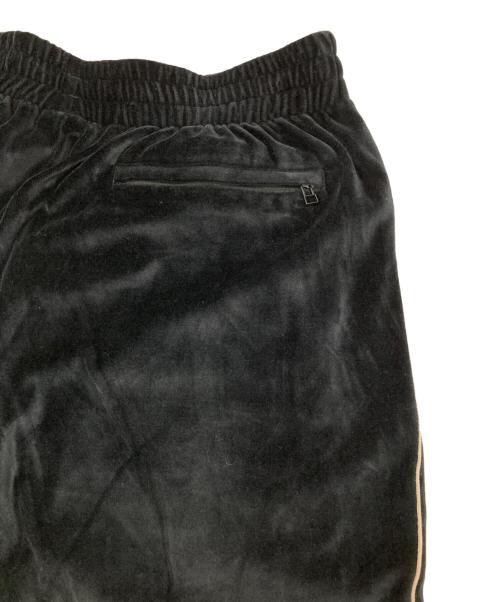 JJJJound（ジョウンド）JJJJound (ジョウンド) ベロアパンツ ブラック サイズ:Mの古着・服飾アイテム