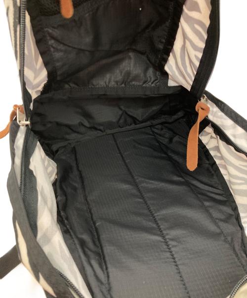 GREGORY（グレゴリー）GREGORY (グレゴリー) FINE DAY 16L ホワイト×ブラックの古着・服飾アイテム