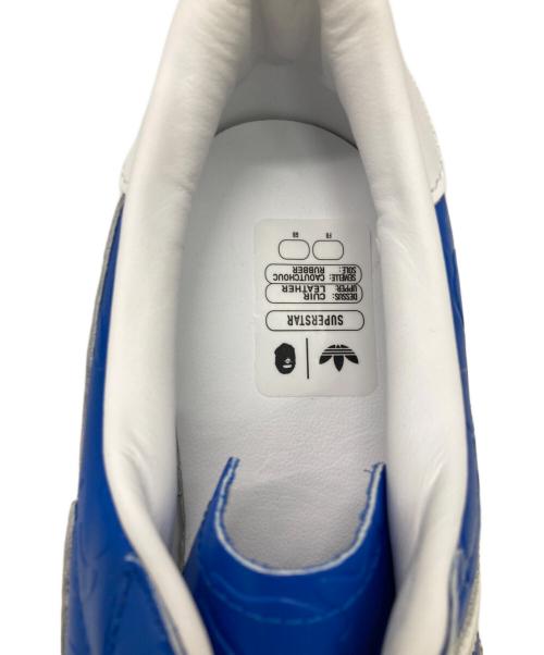 adidas（アディダス）adidas (アディダス) A BATHING APE (ア ベイシング エイプ) コラボスニーカー ブルー×ホワイト サイズ:30cm 未使用品の古着・服飾アイテム