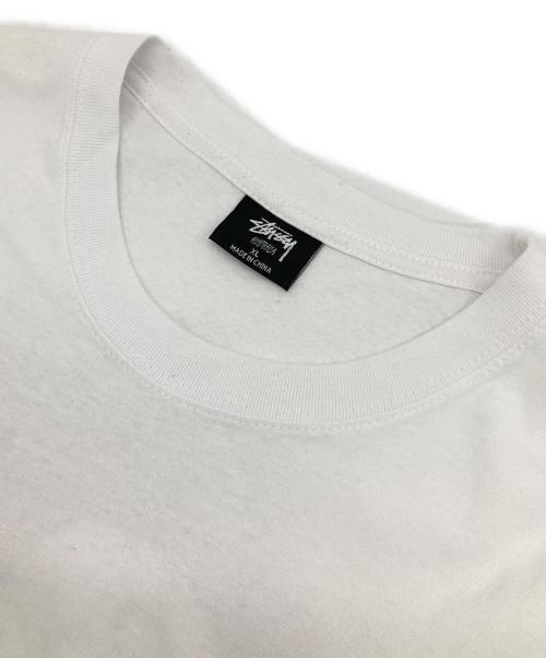 stussy（ステューシー）stussy (ステューシー) プリントTシャツ ホワイト サイズ:XLの古着・服飾アイテム