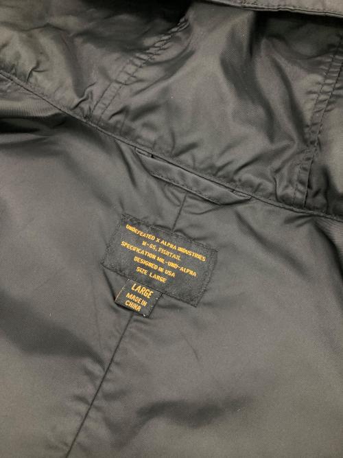 ALPHA（アルファ）ALPHA (アルファ) UNDEFEATED (アンディフィーテッド) M65フィッシュテールパーカ ブラック サイズ:Lの古着・服飾アイテム