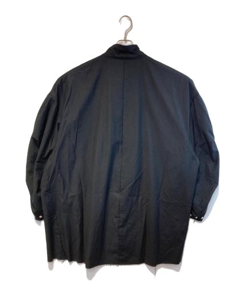 ISSUETHINGS（イシューシングス）ISSUETHINGS (イシューシングス) スタンドカラーコート ブラック サイズ:Freeの古着・服飾アイテム