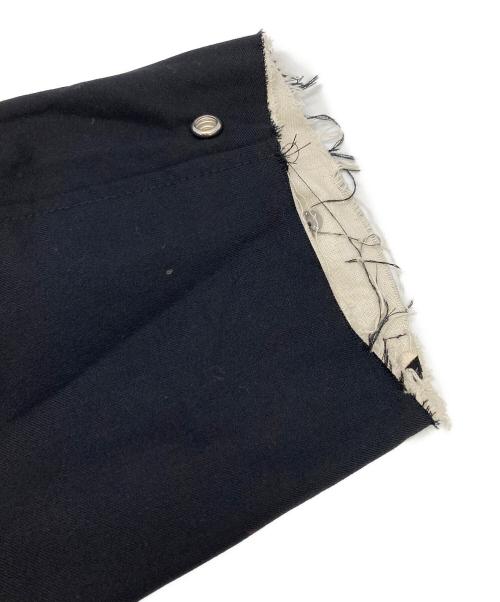 ISSUETHINGS（イシューシングス）ISSUETHINGS (イシューシングス) スタンドカラーコート ブラック サイズ:Freeの古着・服飾アイテム