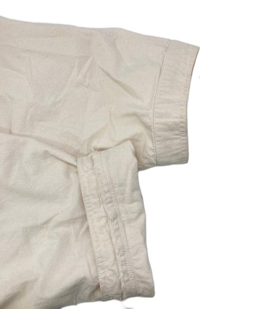 ISSUETHINGS（イシューシングス）ISSUETHINGS (イシューシングス) リバーシブルコート アイボリー サイズ:1の古着・服飾アイテム