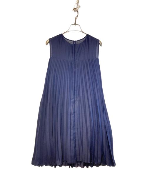 FOXEY NEWYORK（フォクシーニューヨーク）FOXEY NEWYORK (フォクシーニューヨーク) ノースリーブプリーツワンピース ネイビー サイズ:38の古着・服飾アイテム