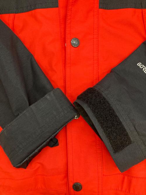 THE NORTH FACE（ザ ノース フェイス）THE NORTH FACE (ザ ノース フェイス) Mountain Light Jacket レッド×ブラック サイズ:Sの古着・服飾アイテム