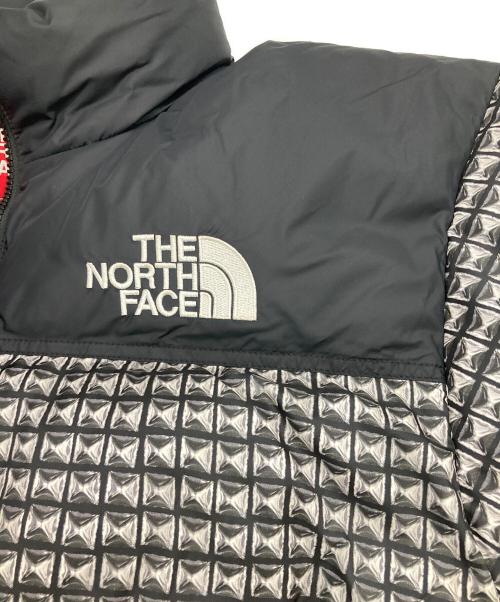 THE NORTH FACE（ザ ノース フェイス）THE NORTH FACE (ザ ノース フェイス) SUPREME (シュプリーム) Studded Nuptse Jacket ブラック×ホワイト サイズ:Mの古着・服飾アイテム
