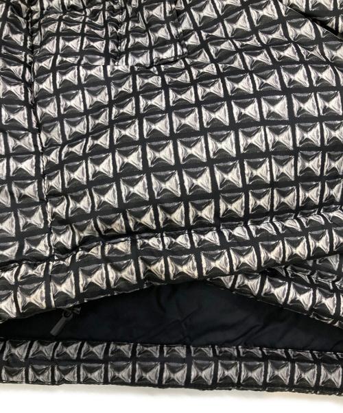 THE NORTH FACE（ザ ノース フェイス）THE NORTH FACE (ザ ノース フェイス) SUPREME (シュプリーム) Studded Nuptse Jacket ブラック×ホワイト サイズ:Mの古着・服飾アイテム