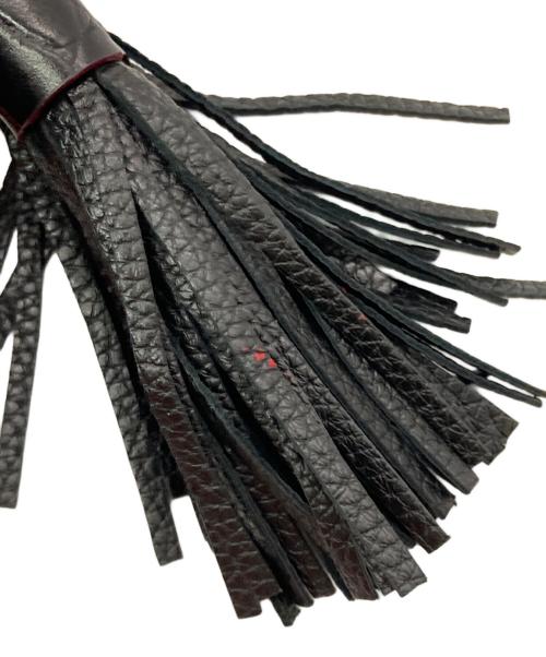 COCOCELUX GOLD（ココセリュックスゴールド）COCOCELUX GOLD (ココセリュックスゴールド) タッセル付きワンハンドル 3WAYバッグ ブラック×レッド サイズ:下記参照　の古着・服飾アイテム