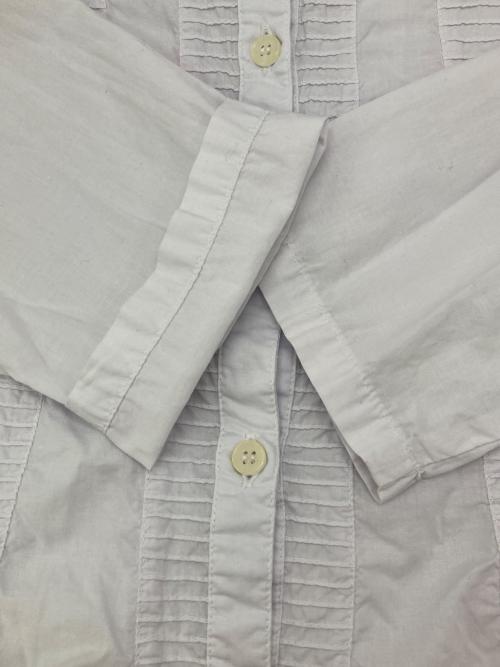 YACCO MARICARD（ヤッコマリカルド）YACCO MARICARD (ヤッコマリカルド) スタンドカラーピンタックフレアシャツブラウス ホワイト サイズ:1の古着・服飾アイテム