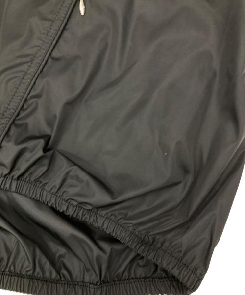 MONCLER 365（モンクレール 365）MONCLER 365 (モンクレール 365) COMME des GARCONS (コムデギャルソン) 丸襟ナイロンショートジャケット ブラックの古着・服飾アイテム