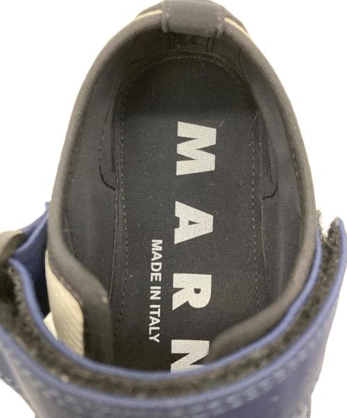 MARNI（マルニ）MARNI (マルニ) ベルクロストラップシューズ ブラック×ネイビー サイズ:下記参照　の古着・服飾アイテム