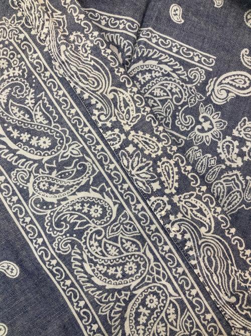 RALPH LAUREN（ラルフローレン）RALPH LAUREN (ラルフローレン) ペイズリープルオーバーシャツ インディゴ×ホワイト サイズ:Sの古着・服飾アイテム