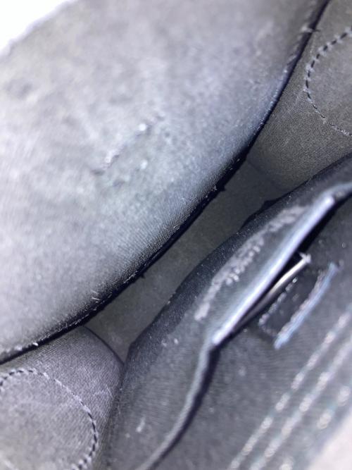 Dr.Martens（ドクターマーチン）Dr.Martens (ドクターマーチン) ボックス クロスボディ バッグ ブラックの古着・服飾アイテム