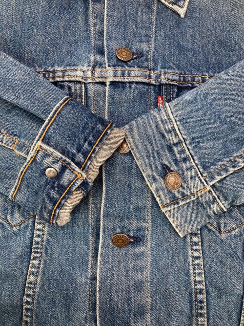 LEVI'S（リーバイス）LEVI'S (リーバイス) トラッカージャケット インディゴ サイズ:36の古着・服飾アイテム