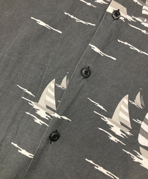 stussy（ステューシー）stussy (ステューシー) 総柄シャツ ブラック サイズ:Lの古着・服飾アイテム