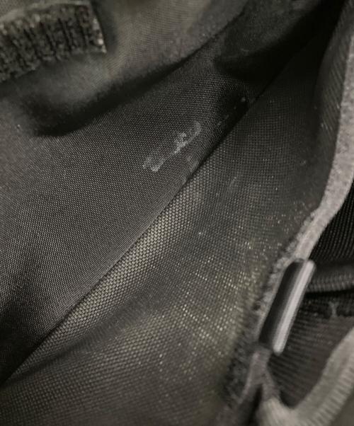 PORTER（ポーター）PORTER (ポーター) HEAT ショルダーバッグ ブラックの古着・服飾アイテム