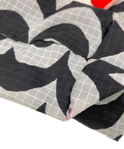 marimekko（マリメッコ）marimekko (マリメッコ) Laine / Funny Tote bag ホワイト×ブラックの古着・服飾アイテム