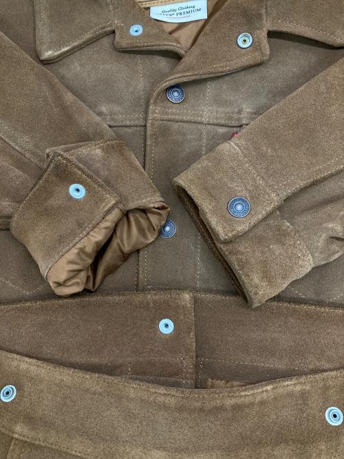 LEVI'S（リーバイス）LEVI'S (リーバイス) JOURNAL STANDARD (ジャーナルスタンダード) 別注TYPEⅢスウェードトラッカージャケット ブラウン サイズ:Mの古着・服飾アイテム