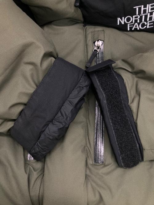 THE NORTH FACE（ザ ノース フェイス）THE NORTH FACE (ザ ノース フェイス) BALTRO LIGHT JACKET オリーブ×ブラック サイズ:Mの古着・服飾アイテム