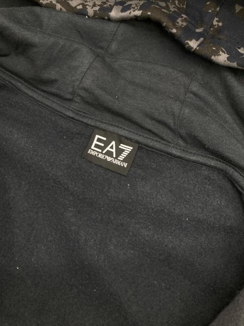 EA7（イーエーセブン）EA7 (イーエーセブン) ジップパーカー ブラック×ネイビー サイズ:XLの古着・服飾アイテム