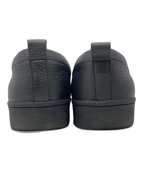 U.No.5 takumi inomata（ユーエヌファイブ）U.No.5 takumi inomata (ユーエヌファイブ) レザースリッポン ブラック サイズ:下記参照　の古着・服飾アイテム