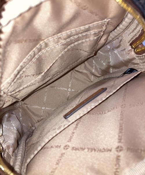 MICHAEL KORS（マイケル・コース）MICHAEL KORS (マイケルコース) Jet Set Travel Medium Signature Logo Crossbody Bag ブラウンの古着・服飾アイテム