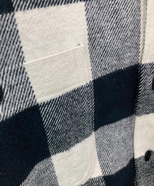 WACKO MARIA（ワコマリア）WACKO MARIA (ワコマリア) FLANNEL REGULAR COLLAR SHIRT ホワイト×ブラック サイズ:Lの古着・服飾アイテム