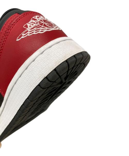 NIKE（ナイキ）NIKE (ナイキ) AIR JORDAN 1 LOW ブラック×レッド サイズ:US8.5の古着・服飾アイテム