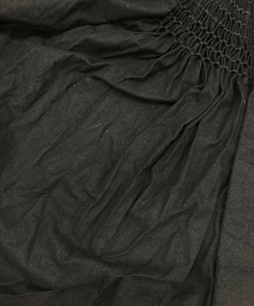 KAGURE（カグレ）KAGURE (カグレ) コットンスモッキングブラウス ブラック サイズ:FREEの古着・服飾アイテム