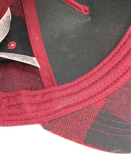 DSQUARED2（ディースクエアード）DSQUARED2 (ディースクエアード) ICONチェックキャップ ブラック×レッド サイズ:Freeの古着・服飾アイテム