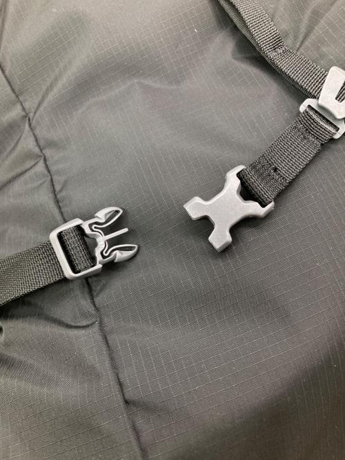 MYSTERY RANCH（ミステリーランチ）MYSTERY RANCH (ミステリーランチ) In And Out 25L ブラックの古着・服飾アイテム