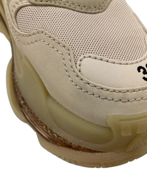 BALENCIAGA（バレンシアガ）BALENCIAGA (バレンシアガ) Triple S CLEAR SOLE ベージュ サイズ:38の古着・服飾アイテム