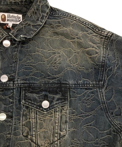 A BATHING APE（ア ベイシング エイプ）A BATHING APE (ア ベイシング エイプ) LINE CAMO JACQUARD 13OZ DENIM JACKET インディゴ サイズ:Sの古着・服飾アイテム