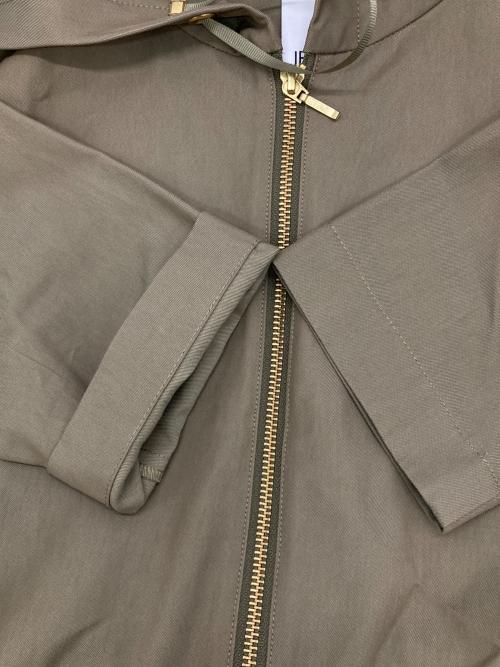 JENNE（ジェンヌ）JENNE (ジェンヌ) 立体ティアードブルゾン カーキ サイズ:XLの古着・服飾アイテム