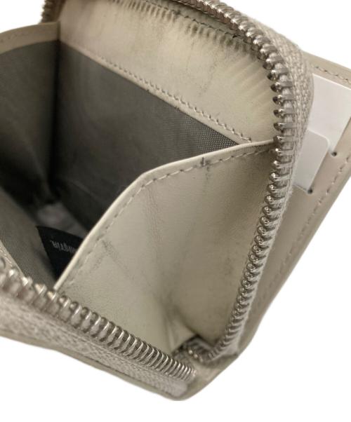 Maison Margiela（メゾンマルジェラ）Maison Margiela (メゾンマルジェラ) 4ステッチジップアラウンドコンパクトウォレット ホワイトの古着・服飾アイテム