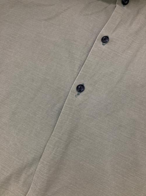 MADISON BLUE（マディソンブルー）MADISON BLUE (マディソンブルー) HAMPTON BACK SATIN SHIRT カーキ サイズ:Mの古着・服飾アイテム