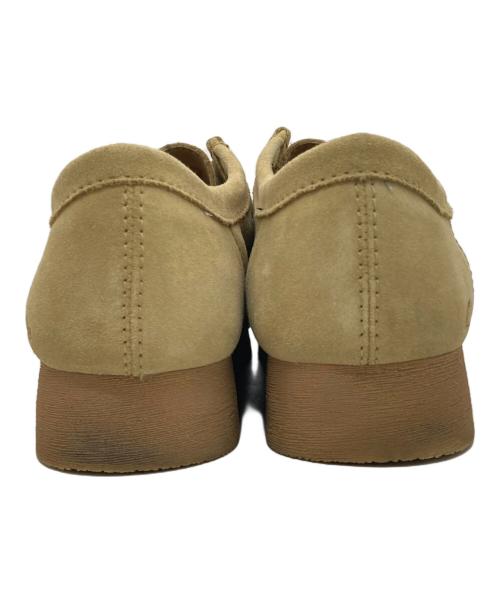 CLARKS（クラークス）CLARKS (クラークス) Wallabee Suede ベージュ サイズ:US9Mの古着・服飾アイテム
