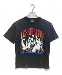 peaches×LE SSERAFIM（ピーチーズ×ルセラフィム）の古着「PHOTO S/S T-SHIRT」｜ブラック