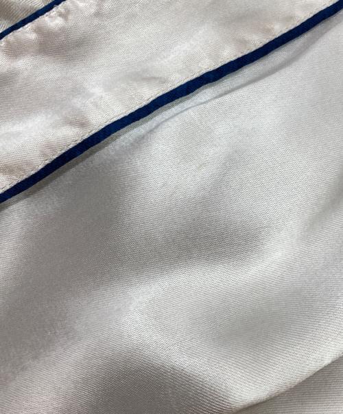 AVIREX（アヴィレックス）AVIREX (アヴィレックス) リバーシブルスーベニアジャケット ホワイト×ブラック サイズ:XLの古着・服飾アイテム