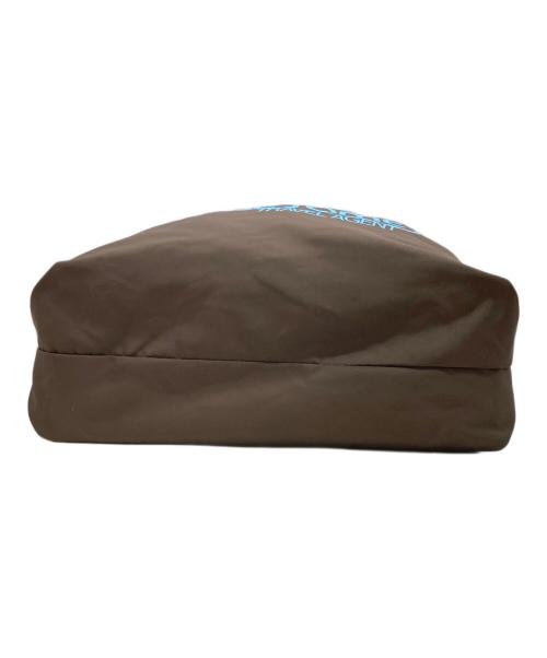 made some sports wear（メイド サム スポーツ ウェア）made some sports wear (メイド サム スポーツ ウェア) SLOBE IENA (スローブ イエナ) ナイロン LOGO BAG ブラウン×ネイビーの古着・服飾アイテム