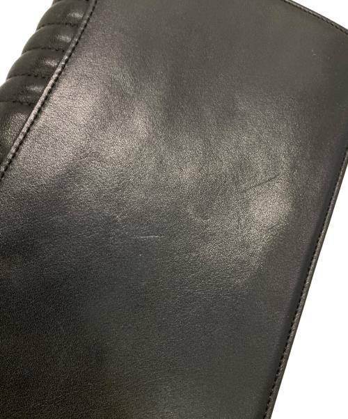 VALENTINO GARAVANI（ヴァレンティノ・ガラヴァーニ）VALENTINO GARAVANI (ヴァレンティノ・ガラヴァーニ) キルティングショルダーバッグ ブラックの古着・服飾アイテム